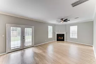 10715 Glenda Kay Dr, Houston, TX 77065 - Photo 11