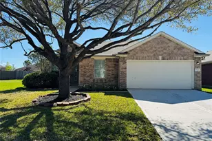 9530 Flying Eagle Ct, Houston, TX 77083 - Photo 3