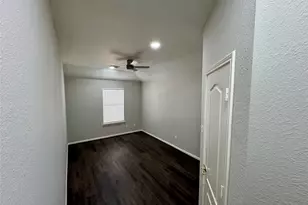 9530 Flying Eagle Ct, Houston, TX 77083 - Photo 13