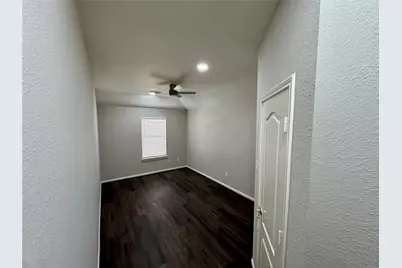 9530 Flying Eagle Court, Houston, TX 77083 - Photo 13