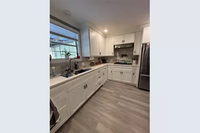 28220 Southampton, New Caney, TX 77357 - Photo 5