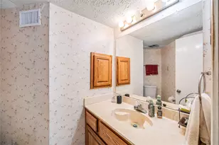 11839 Moss Branch Rd, Houston, TX 77043 - Photo 17