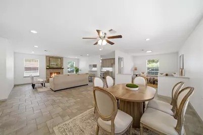 10423 Alcott Drive, Houston, TX 77043 - Photo 7