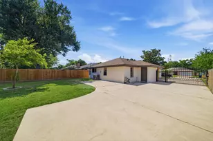 10423 Alcott Dr, Houston, TX 77043 - Photo 3