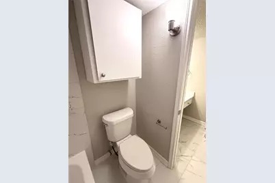 1515 Sandy Springs Road #1102, Houston, TX 77042 - Photo 15