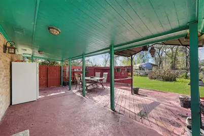501 Woodridge Drive, Conroe, TX 77306 - Photo 11