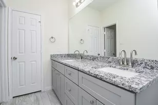 2807 Topiary Ln, Houston, TX 77014 - Photo 31