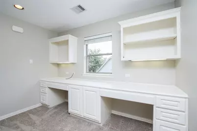 35 Winhall Place, The Woodlands, TX 77354 - Photo 19