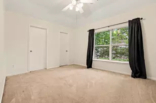 135 Kellyn Oaks Dr, Conroe, TX 77306 - Photo 21