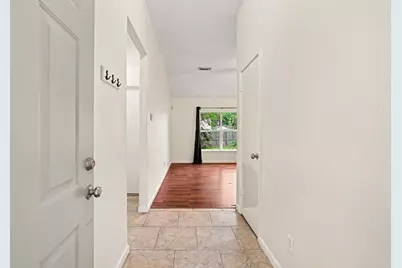 135 Kellyn Oaks Drive, Conroe, TX 77306 - Photo 3