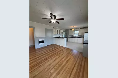 604 S Park Street, Brenham, TX 77833 - Photo 7