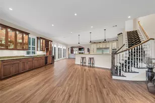 6317 Riverview Way, Houston, TX 77057 - Photo 3
