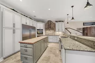 6317 Riverview Way, Houston, TX 77057 - Photo 3