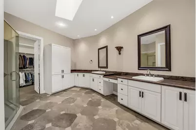 6317 Riverview Way, Houston, TX 77057 - Photo 9