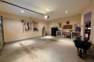 6317 Riverview Way, Houston, TX 77057 - Photo 9