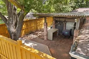1339 Beaujolais Ln, Houston, TX 77077 - Photo 27