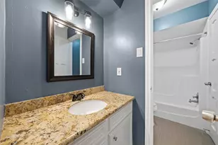 10711 Elmdale Dr, Houston, TX 77070 - Photo 33