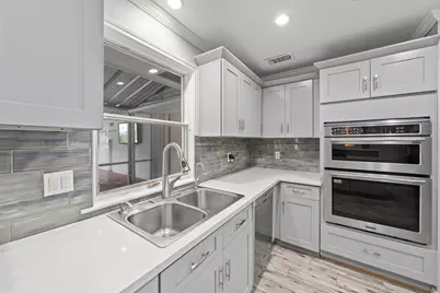 10711 Elmdale Drive, Houston, TX 77070 - Photo 13