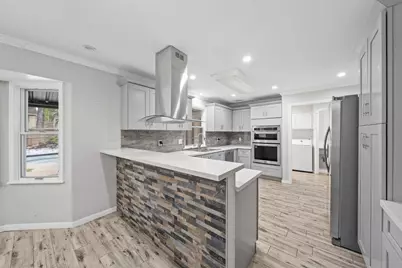 10711 Elmdale Drive, Houston, TX 77070 - Photo 11