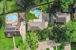 10711 Elmdale Dr, Houston, TX 77070 - Photo 45