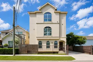5206 Petty St, Houston, TX 77007 - Photo 1