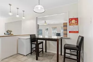 7902 Mobud Dr, Houston, TX 77036 - Photo 17