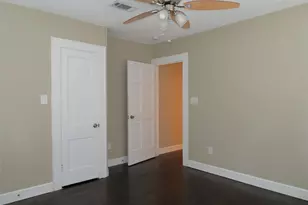 12 Greenwood St, Houston, TX 77011 - Photo 29