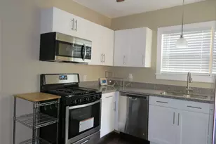 12 Greenwood St, Houston, TX 77011 - Photo 17