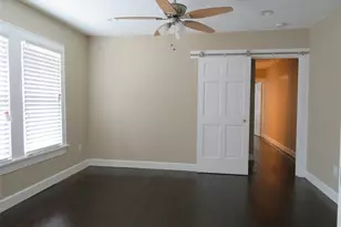 12 Greenwood St, Houston, TX 77011 - Photo 9