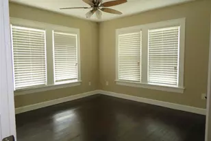 12 Greenwood St, Houston, TX 77011 - Photo 27