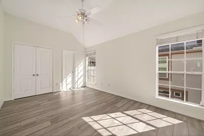 5217 Blossom Street #B, Houston, TX 77007 - Photo 21