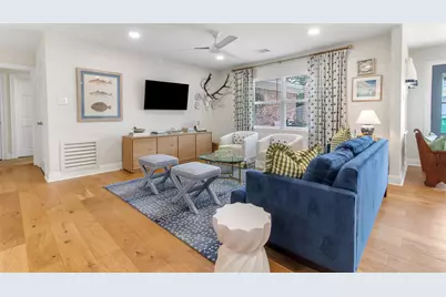 6427 Kury Lane, Houston, TX 77008 - Photo 5