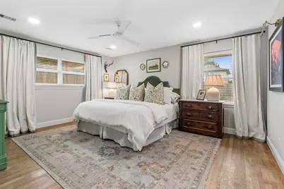 6427 Kury Lane, Houston, TX 77008 - Photo 17