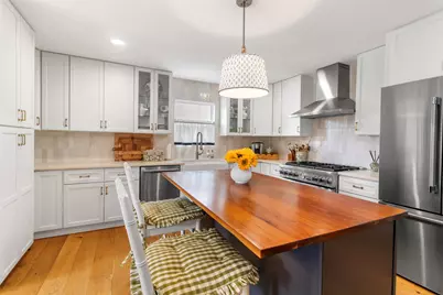 6427 Kury Lane, Houston, TX 77008 - Photo 7