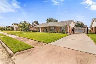 6427 Kury Ln, Houston, TX 77008 - Photo 35