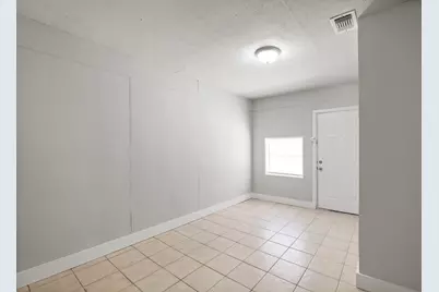 8410 Bob White Drive, Houston, TX 77074 - Photo 9