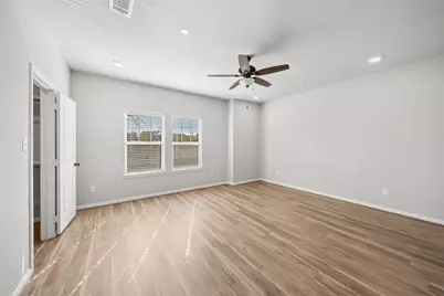 804 N Thompson Street, Conroe, TX 77301 - Photo 27