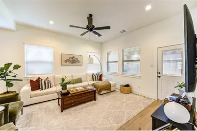 17758 Tree Of Heaven, Conroe, TX 77385 - Photo 5