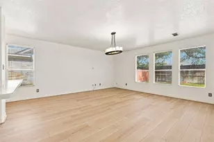 18318 Alemarble Oak St, Cypress, TX 77429 - Photo 5