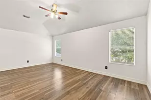 18318 Alemarble Oak St, Cypress, TX 77429 - Photo 15
