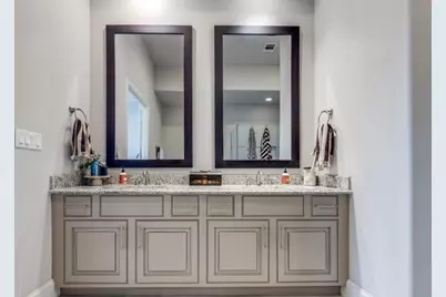 1827 Wrenwood Lakes, Houston, TX 77043 - Photo 25