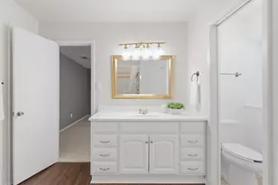 11 Rock Pine Ct, The Woodlands, TX 77381 - Photo 19