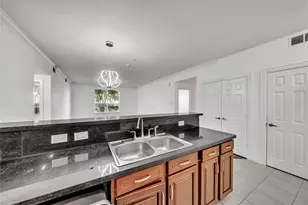 6633 W Sam Houston Pkwy S, Houston, TX 77072 - Photo 9