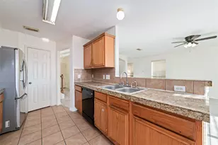 3618 Windmill Village Dr, Houston, TX 77082 - Photo 15