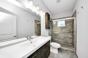 119 E 32nd St, Houston, TX 77018 - Photo 31