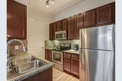 2477 Fm 1488 #1006, Conroe, TX 77384 - Photo 9