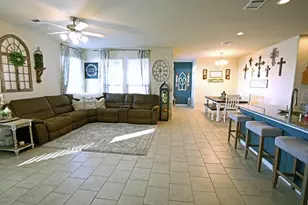 13346 Pecan Trails Dr, Santa Fe, TX 77510 - Photo 11