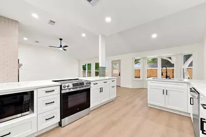 1512 Windsor Drive, Friendswood, TX 77546 - Photo 11