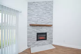 13903 Tower Point Dr, Sugar Land, TX 77498 - Photo 7