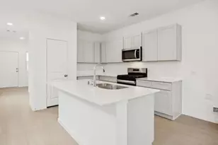 10730 Sora Dr, Willis, TX 77378 - Photo 9